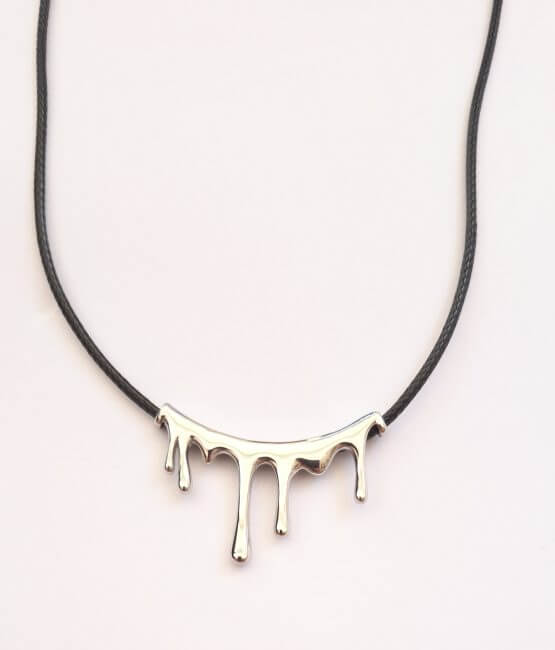 Kole-me-kordoni-Kai-stagones